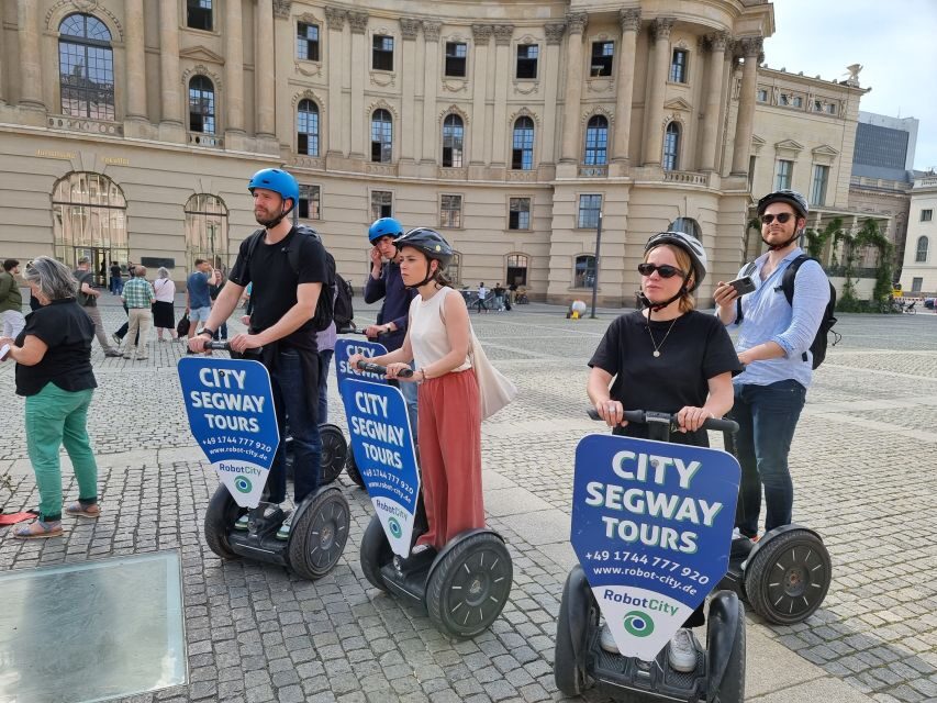2 Hours Munich: VIP Private Segway Tour - Hofgarten, Siegestor, and the Königsplatz Feel