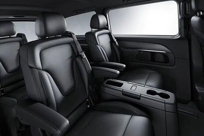 Arrival Transfer Munich Train Station to Munich by Luxury Van - Munich Central Station Pickup: Meet Your Chauffeur in the Arrival Hall