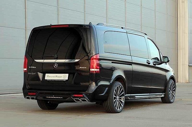 Arrival Transfer Munich Train Station to Munich by Luxury Van - Price That Feels Predictable: What You Pay For