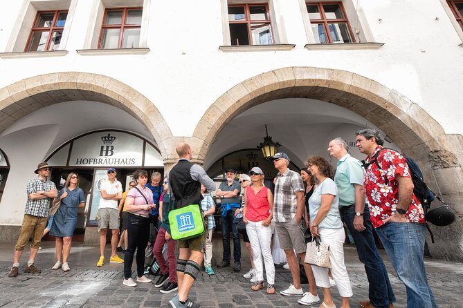 Bavarian Beer and Food Evening Tour in Munich - Hofbräuhaus: seeing the world-famous beer-hall atmosphere