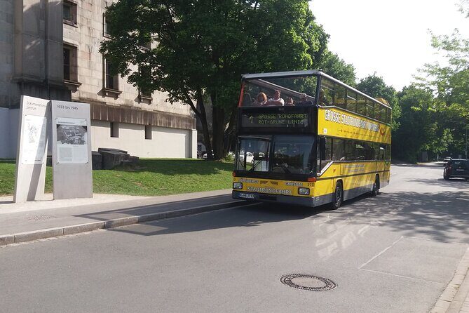 City tour of Nuremberg - Route Breakdown: from Bahnhofstraße to the rally grounds