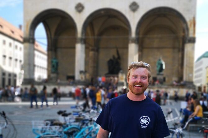 Classic Mike's Bike Tour daily @ 11.30 incl Beer Garden & Surfers - Isartor and Maximilianeum photo stops: closing strong near transit