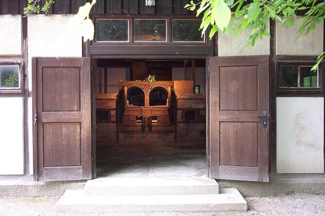 Dachau Concentration Camp Memorial Tour with Train from Munich - Timing and group size: the calm 1:15 pm option