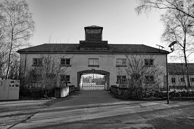 Dachau Memorial Public Tour - Who this tour suits best