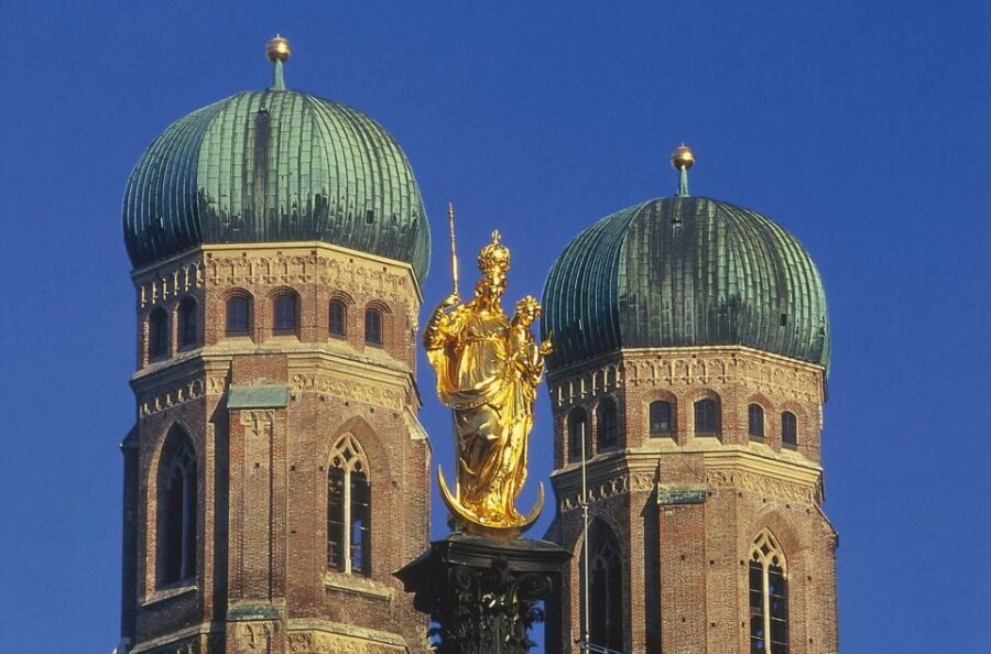 Discover Munich 2-Hour Small Group Walking Tour - Key Things You’ll Notice on This Munich Walking Tour