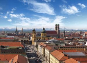 Discover Munich 2-Hour Small Group Walking Tour - Starting at Dachauer Straße 4: How to Plan Your First 10 Minutes