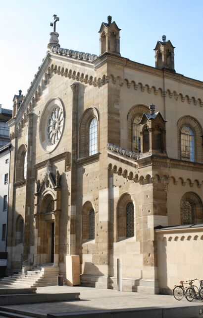 Festive Concert in the All-Saints Court Church - Inside the Allerheiligen-Hofkirche: the church that turns sound into an event