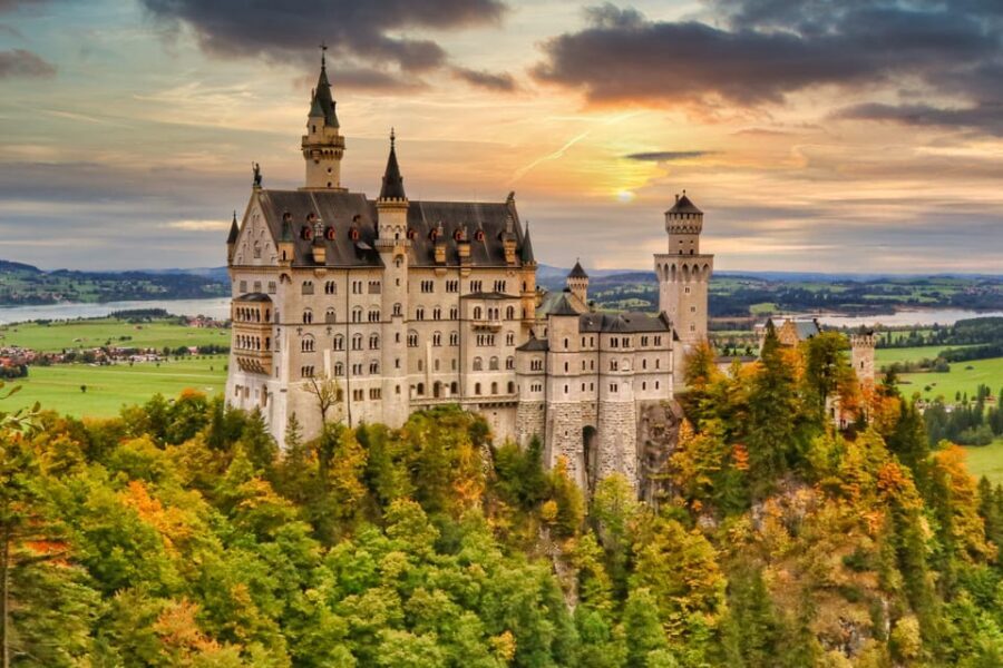 From Füssen: Neuschwanstein & Linderhof Castles Private Tour - Wieskirche in the Meadow: a UNESCO stop with surprisingly strong presence