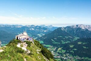 From Munich: Guided Group Tour to Eagle’s Nest - The drive to Berchtesgaden: where the hours go fast