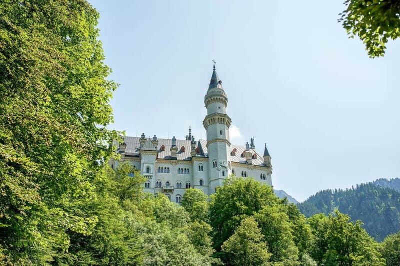 From Munich: Neuschwanstein & Linderhof Castle Full-Day Trip - Neuschwanstein and the Marienbrücke: the classic views meet real logistics