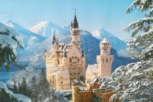 Half day tour private from Munich to Neuschwanstein Castle - Linderhof Castle: A King Ludwig II Side Quest