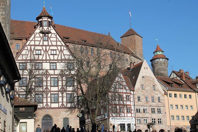 Medieval Tour in Nuremberg in Spanish - Stop 3: Heilig-Geist-Spital and Till Eulenspiegel