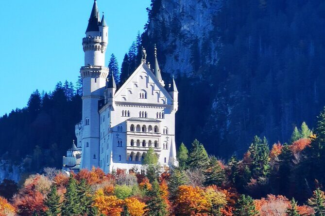 Mike's Neuschwanstein & Linderhof Private Tour from Munich - Price and what’s included (plus what to budget)