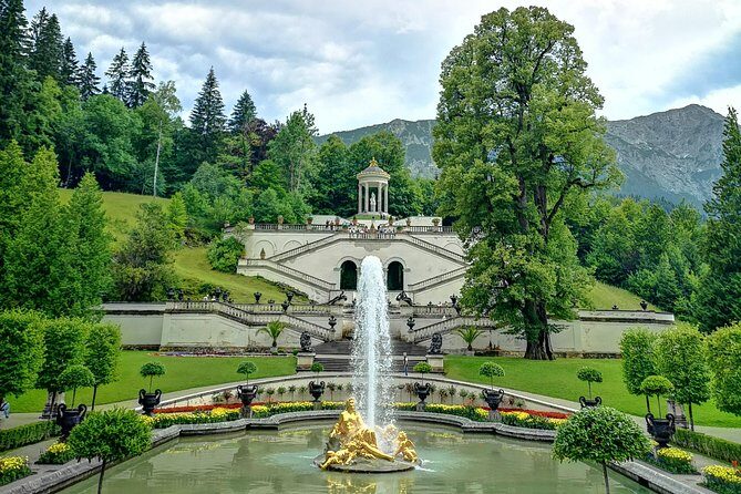 Mike's Neuschwanstein & Linderhof Private Tour from Munich - Stop 1: Hohenschwangau from the outside (and why that matters)