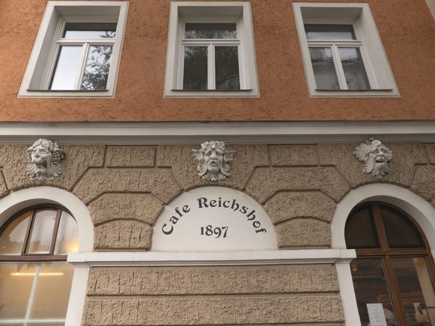 Munich: 3-Hour Food Tour Through Haidhausen in GERMAN - What the guide adds: German storytelling that keeps pace with the food