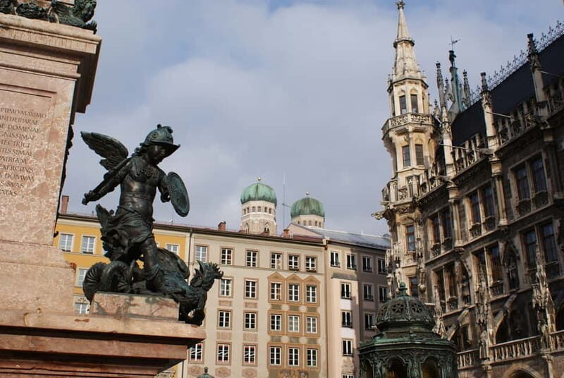 Munich and Nazi History Combination Day Tour Small Group - Starting from Marienplatz at 09:00 and using public transport the smart way