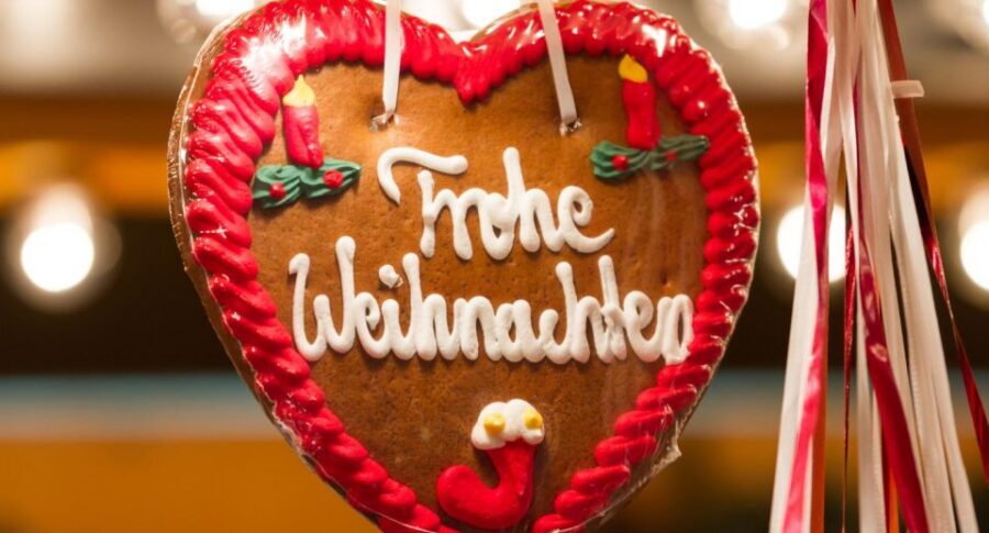 Munich: Christmas Market Magic Walking Tour with a Local - Shopping With a Local Eye: Crafts and Gift-Guidance That Actually Helps