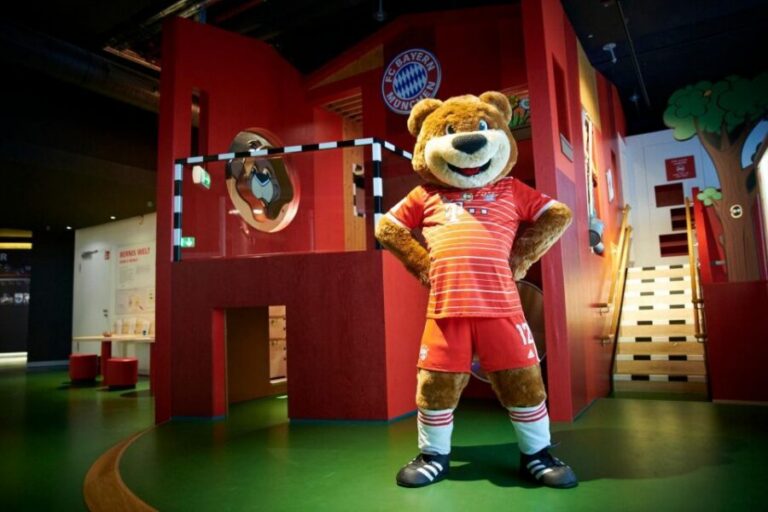 Munich: FC Bayern Museum Entry Ticket - Getting to FC Bayern Museum the easy way