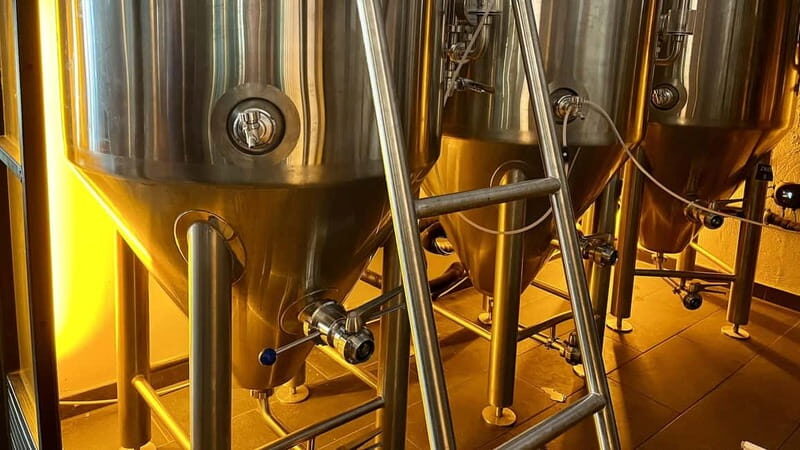 Munich: Guided Craft Beer & Cultural Tour With Snack - Off-the-beaten-path Munich neighborhoods on foot