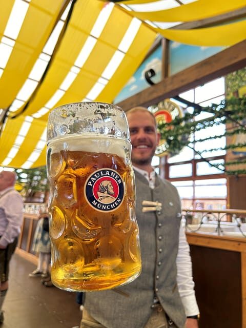 Munich: Guided Oktoberfest Experience with Beer and Lunch - Getting into the Wiesn with less stress