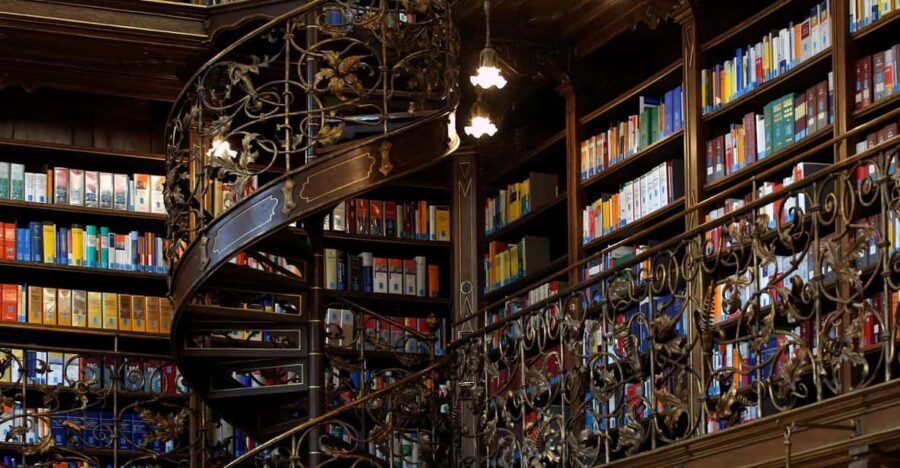 Munich: Law Library Guided Visit with Entry Tickets - Price and value: is $14 worth it?