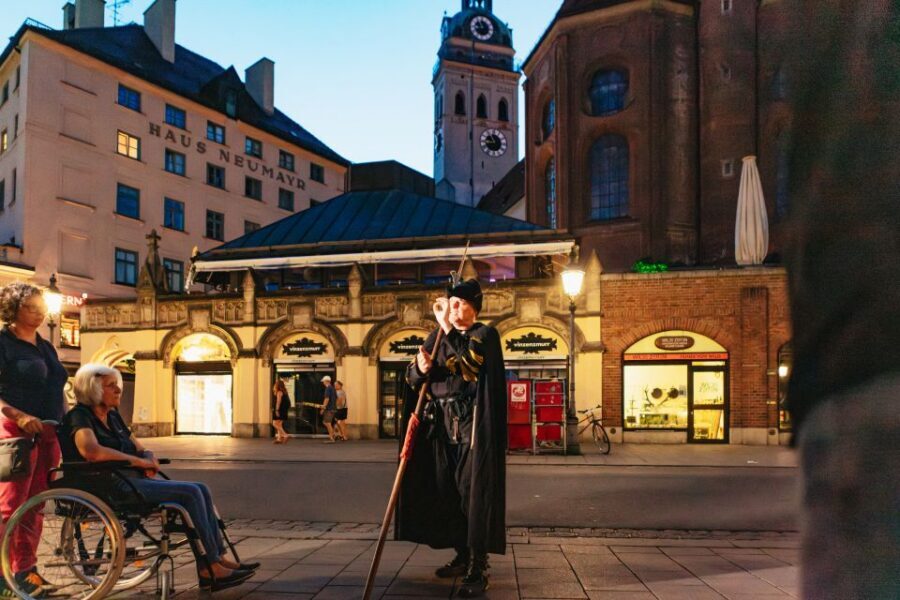 Munich: Middle Ages Tour with Night Watchman - Viktualienmarkt and Metzgerzeile: medieval rules you can picture