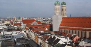 Munich: Nazi History 2-Hour Small Group Walking Tour - Hofbräuhaus München: speeches, crowds, and the power of a room