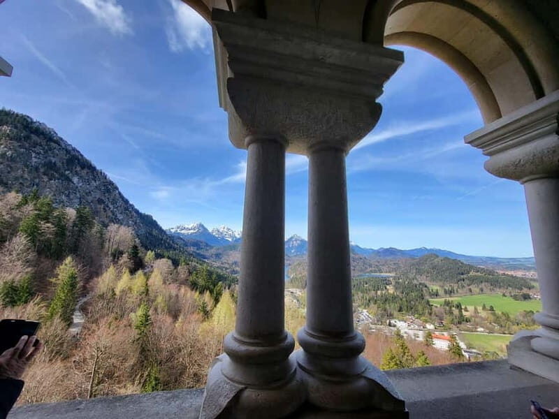 Munich: Neuschwanstein Castle and Linderhof Palace Day Trip - Skip-the-line tickets: the hidden saver in a short day