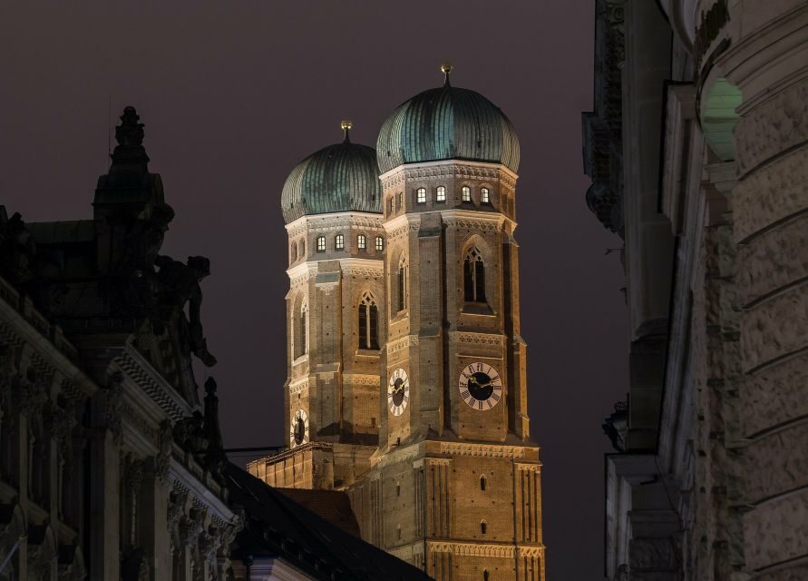 Munich: Night Watchman Torch Tour in German - Price and value: $22 for a guided night in the center