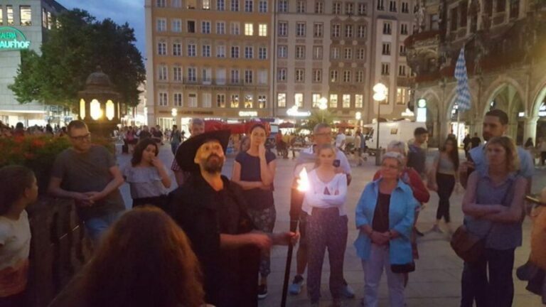 Munich: Night Watchman Torch Tour in German - A night watchman’s job: order, gates, and calling the hour