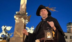 Munich: Night Watchman Tour in English - How Medieval Munich Worked: Walls, Closed Gates, and the Watchman’s Job