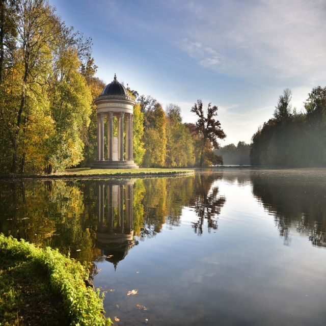 Munich: Nymphenburg Palace Skip-the-Line Private Guided Tour - Gardens and the Museum of Man and Nature on the 5-hour option