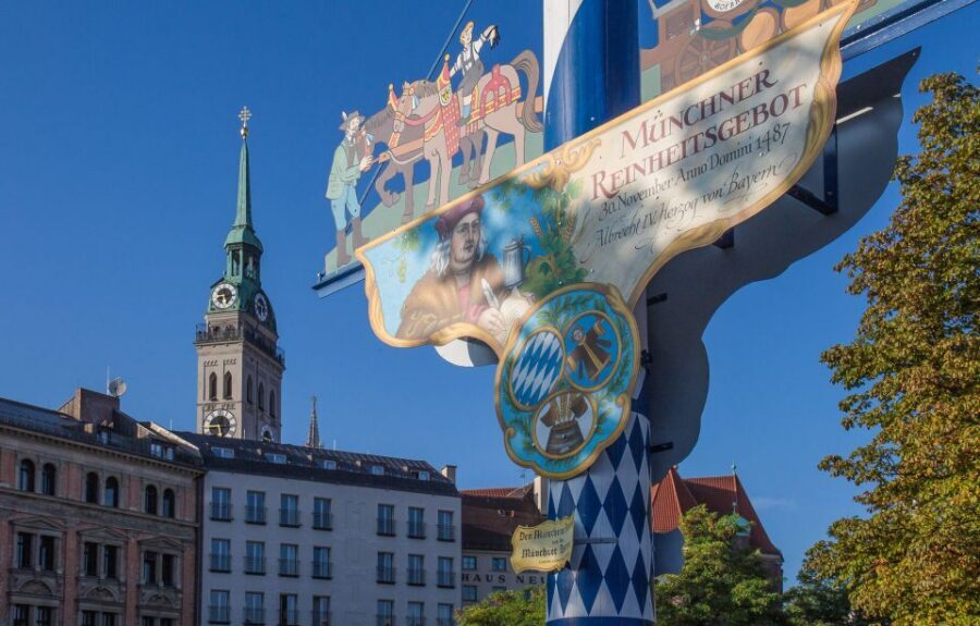 Munich: Old Town Guided Walking Tour - Maximilianstrasse and the Odeonsplatz Area: Munich Beyond the Square