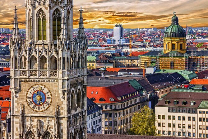 Munich: Old Town Highlights Private Walking Tour - Where to meet for a smooth start near Marienplatz