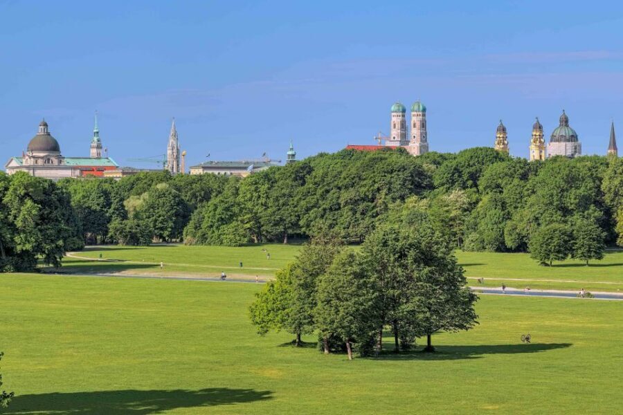 Munich: Old Town Walking Tour - What to Wear and How to Handle Rain, Snow, and Cold