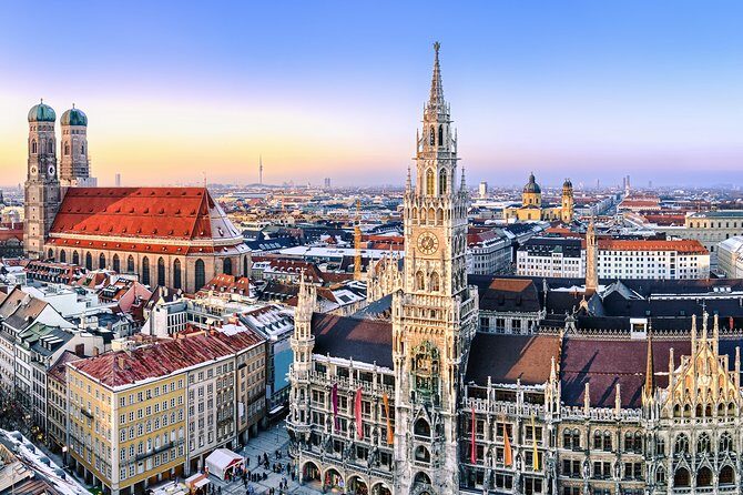 Munich: Old Town Walking Tour - Marienplatz and the Old/New Town Hall: Where the Tour Starts
