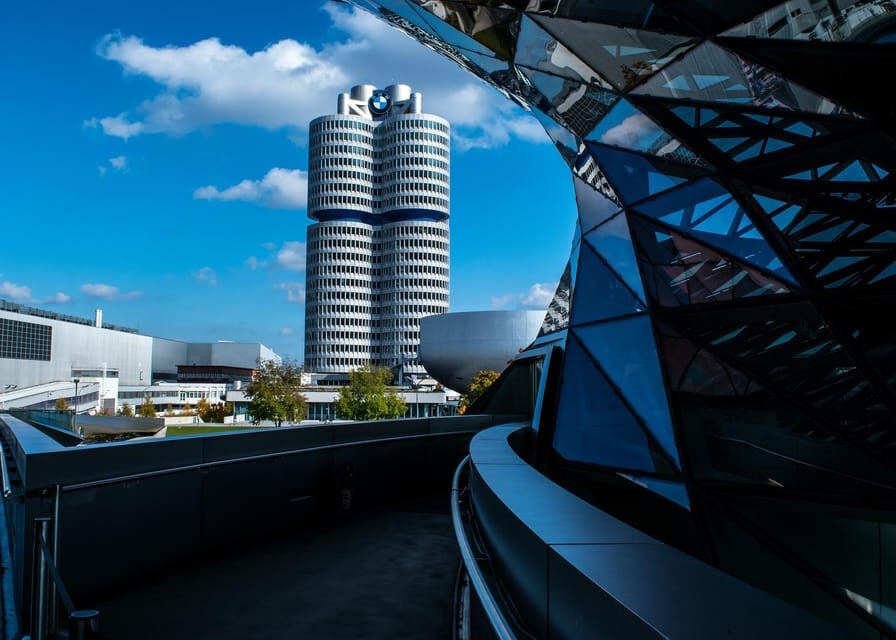 Munich Private Walking Tour with the BMW Museum and BMW Welt - St. Peter’s Church to Frauenkirche: Two Churches, Two Kinds of Meaning