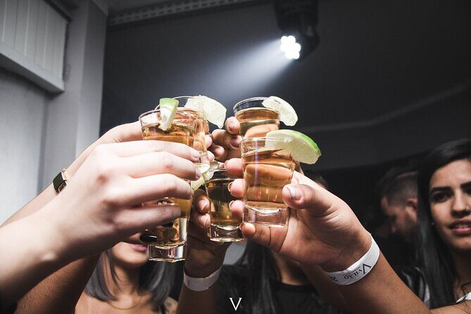 Munich PubCrawl: 4 Venues, Welcome Shots + Club Entry - Quick Facts That Matter