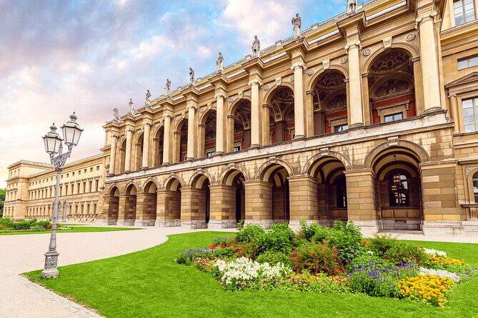 Munich: Residenz Palace, Museum and Treasury Private Tour - Meeting point and pacing tips that actually help