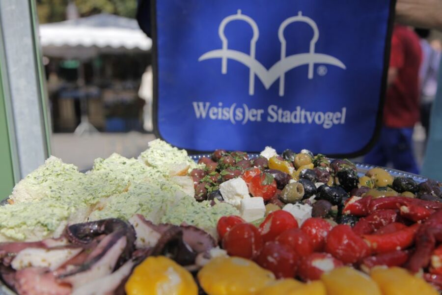 Munich: Viktualienmarkt Food Tasting Tour in German - Why Viktualienmarkt Works for a Munich Food Tour