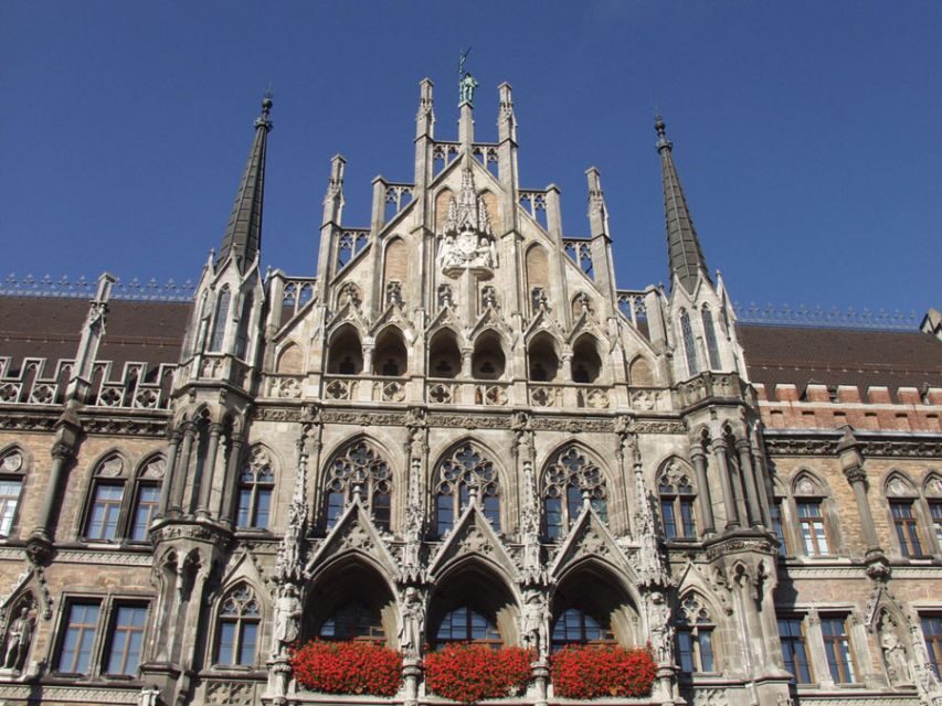 Munich: Walking Tour Old Town and Viktualienmarkt - Key highlights to look for on this Munich walk