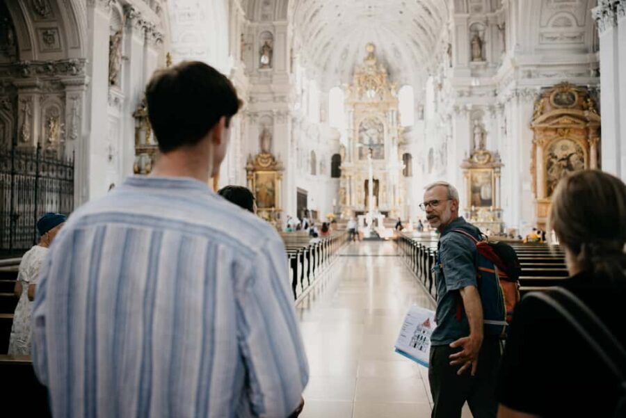 Munich's 500 Years of Architecture Guided Tour - Meeting at Frauenkirche: Getting There and What to Bring