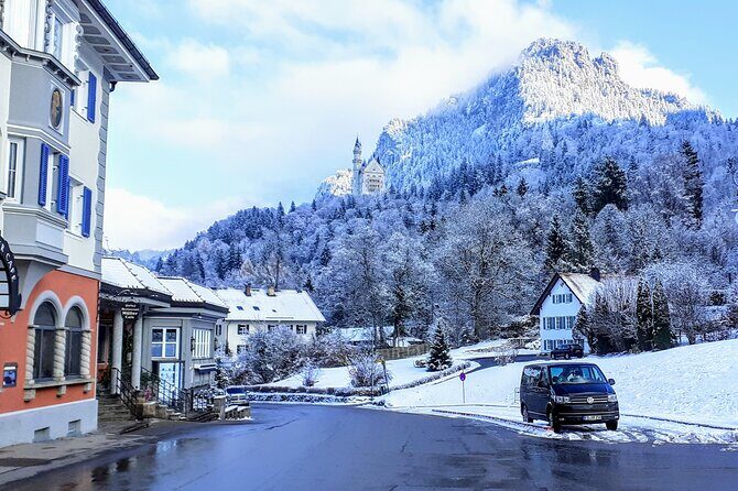 Neuschwanstein Exclusive Romantic Winter Tour INCL. TICKETS - Munich pickup to Schwangau: comfort, control, and a long winter day