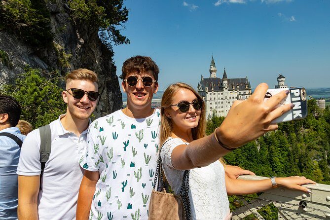 Neuschwanstein & Linderhof Castle-Fairytale Day Tour from Munich - A one-day UNESCO double-header from Munich