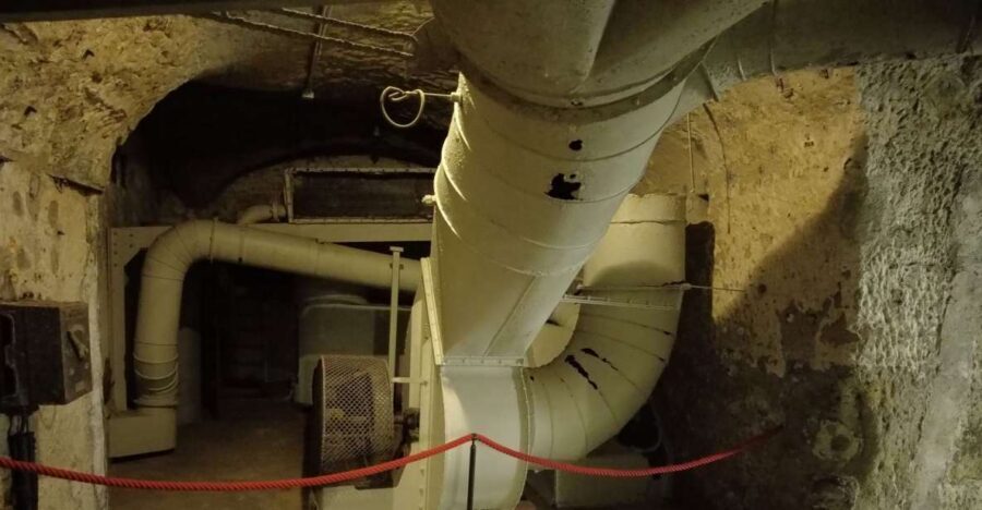 Nuremberg: Historischer Kunstbunker WWII Art Bunker Tour - What You’ll See: From Medieval Cellar to Art Shelter