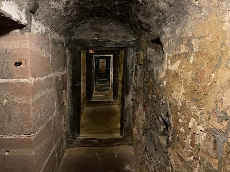 Nuremberg: Medieval Dungeons Guided Tour - Where Nuremberg hides its medieval punishment: the Old City Hall dungeons