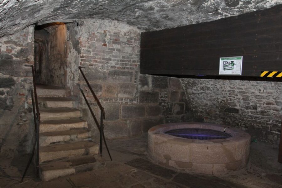 Nuremberg: Medieval Dungeons Guided Tour - What to bring (and what to leave behind) for a smoother visit