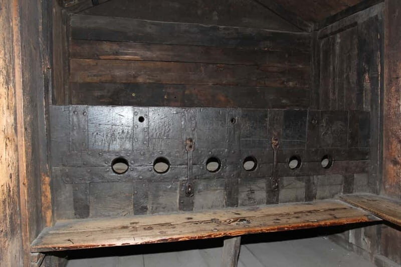 Nuremberg: Medieval Dungeons Guided Tour - Price vs. value: why the cost works for a short guided dungeon tour