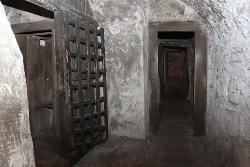 Nuremberg: Medieval Dungeons Guided Tour - Who this tour suits best—and who should skip it