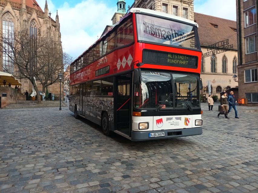 Nuremberg: Old Town Guided Tour By Bus - St. Sebald and St. Lorenz: why the route layout matters
